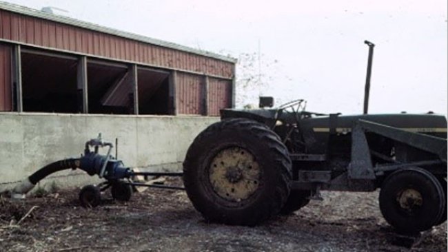 Un producteur a failli décéder dans cette exploitation lorsqu'il y est entré pour inspecter ses porcs pendant qu'il agitait et pompait la fosse.