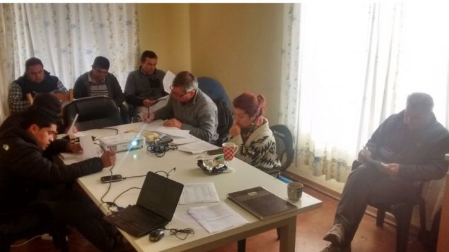 Réalisation de cours spécifiques pour les équipes de travail. Source : Reinaldo Cubillos