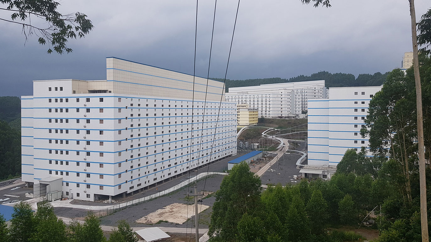 <p>Photo 5: Ici nous pouvons voir la cheminée transversale de sortie d'air.</p>