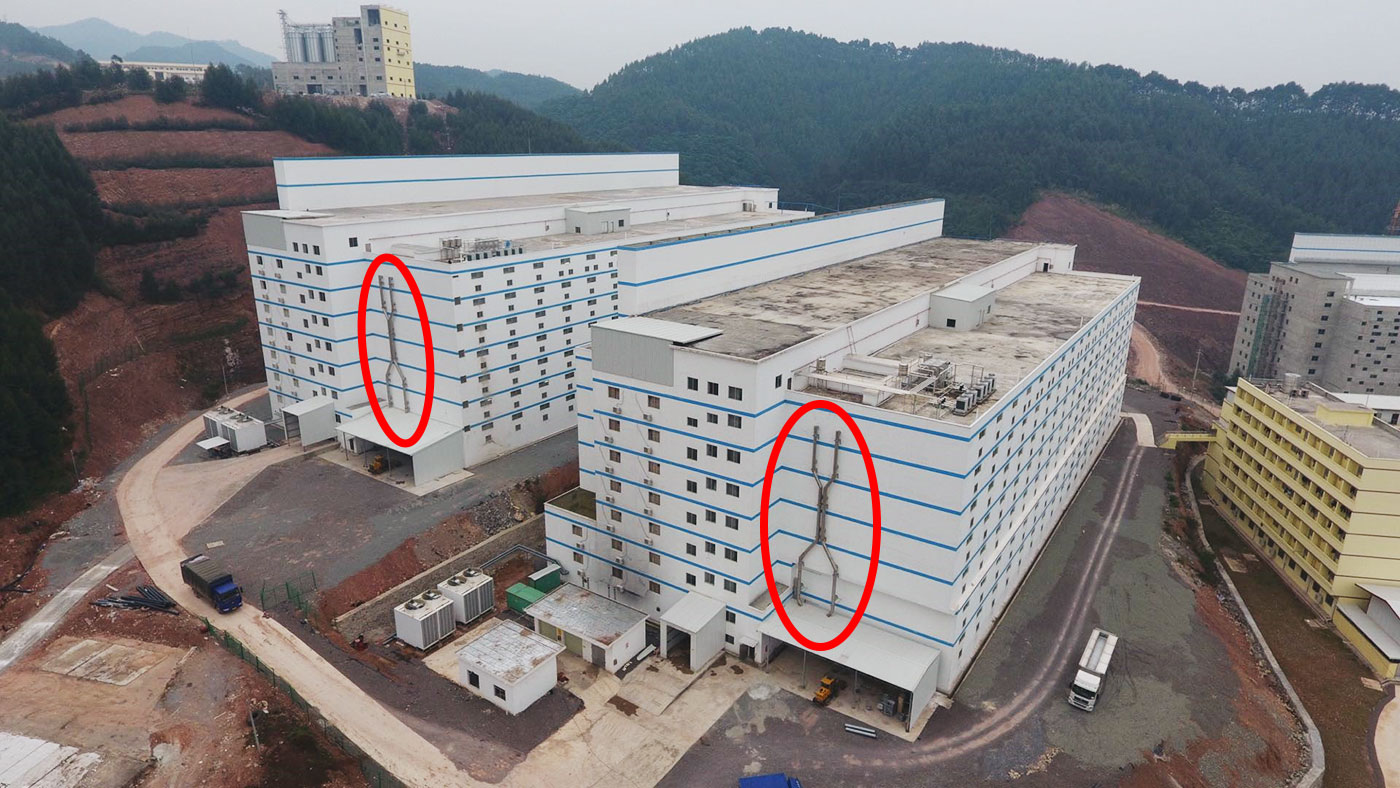 <p>Photo 9: Système d'assainissement pour les cadavres.</p>