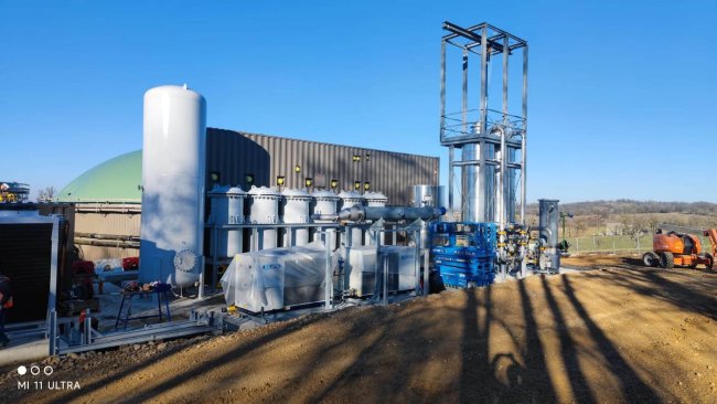 The operator-friendly ETW SmartCycle® PSA Model "M" features fast on-site installation times and compact design (reduced footprint).