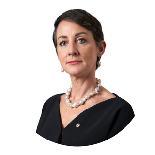 Ana Rivière Cinnamond